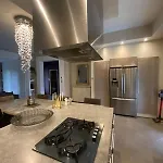 Villa L'échappée Belle 3 étoiles - Piscine, Jardin Et Pool-house - Proche Cité *