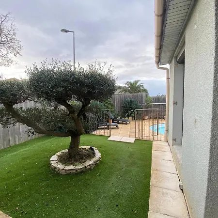 Vila L'echappee Belle 3 Etoiles - Piscine, Jardin Et Pool-house - Proche Cite