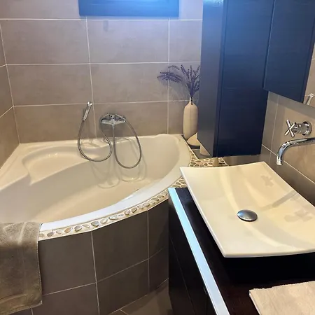 L'echappee Belle 3 Etoiles - Piscine, Jardin Et Pool-house - Proche Cite Vila Carcassonne